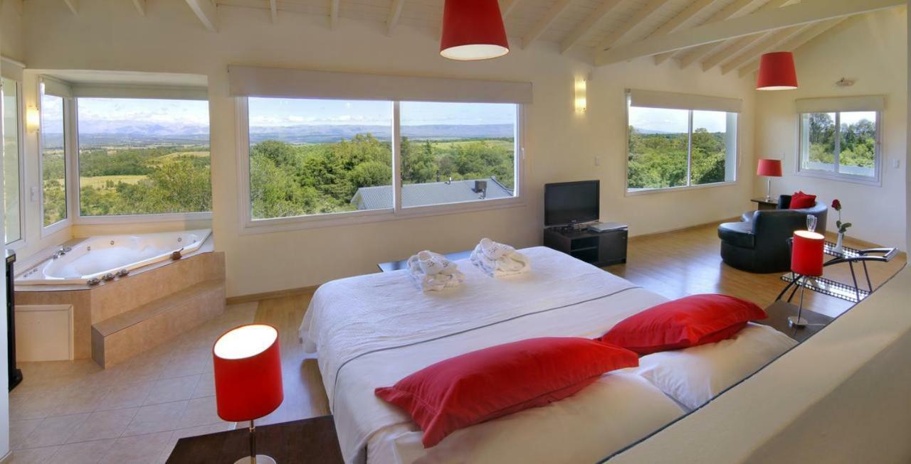 La Fleur Otel Villa General Belgrano Dış mekan fotoğraf