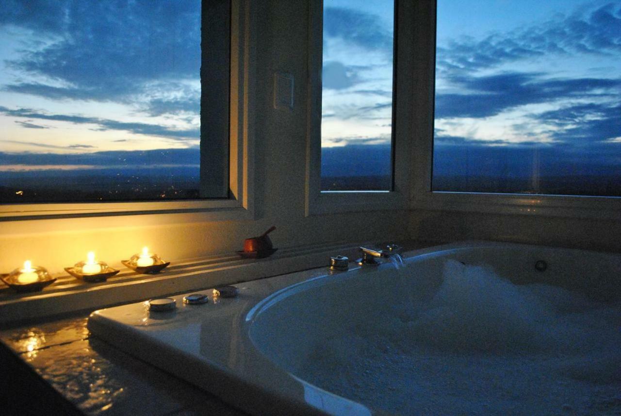La Fleur Otel Villa General Belgrano Dış mekan fotoğraf