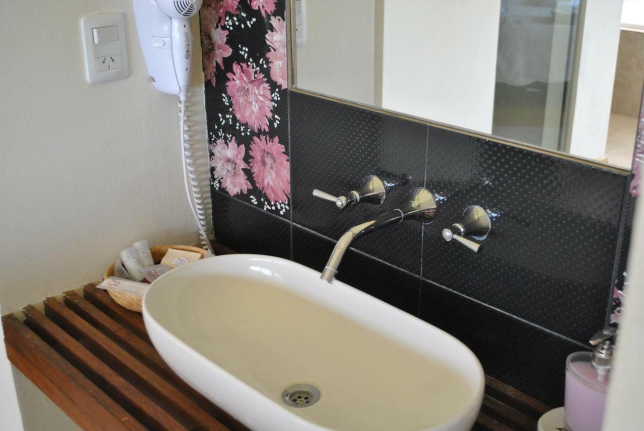 La Fleur Otel Villa General Belgrano Dış mekan fotoğraf